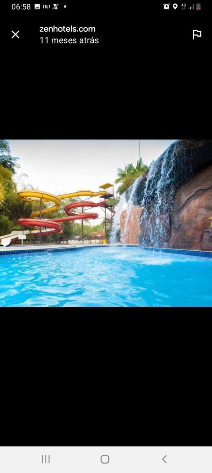 Aparthotel Golden Dolphin Express à Caldas Novas Extérieur photo